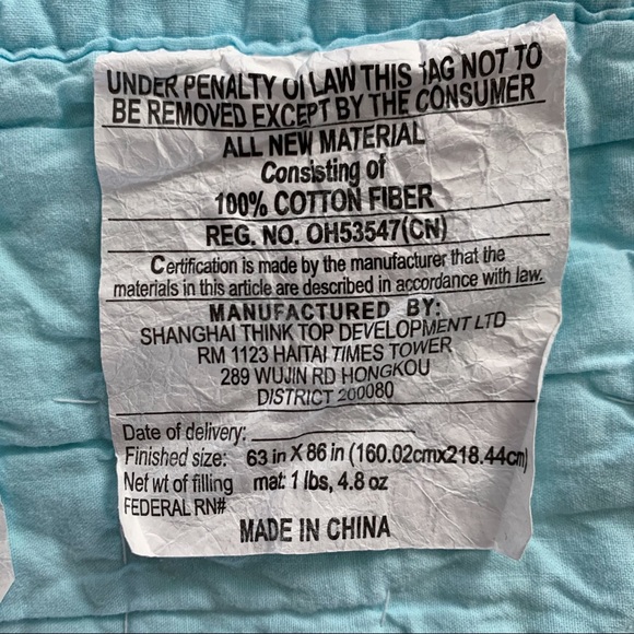 ❣️SOLD❣️Twin Patterned Quilt - Picture 10 of 11